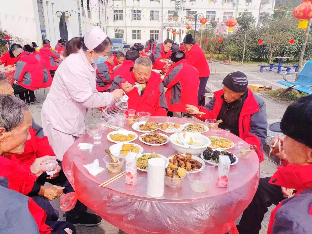 学习雷锋好榜样，优良作风代代传