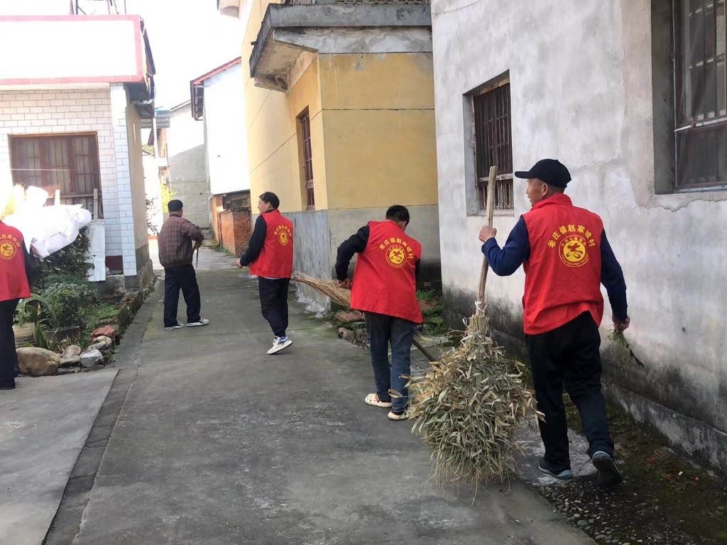 文明在老庄——我和我的家乡   赵家坡村开展环境卫生大扫除志愿服务活动